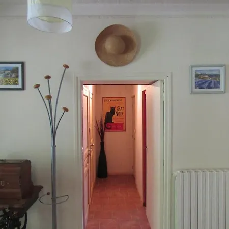 Le Moulin De Bed and Breakfast Pradelle