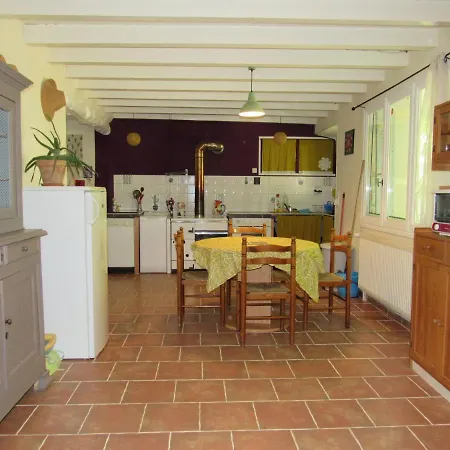 Le Moulin De Nocleg ze śniadaniem *