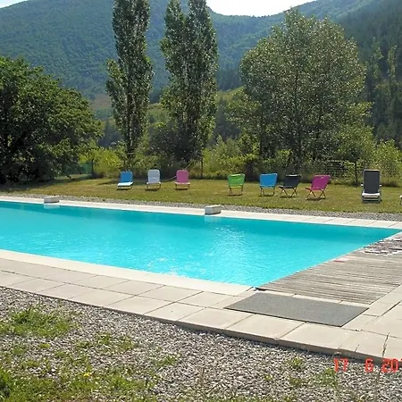 Bed and Breakfast Le Moulin De *