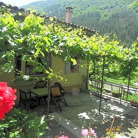 Le Moulin De Bed and Breakfast Pradelle